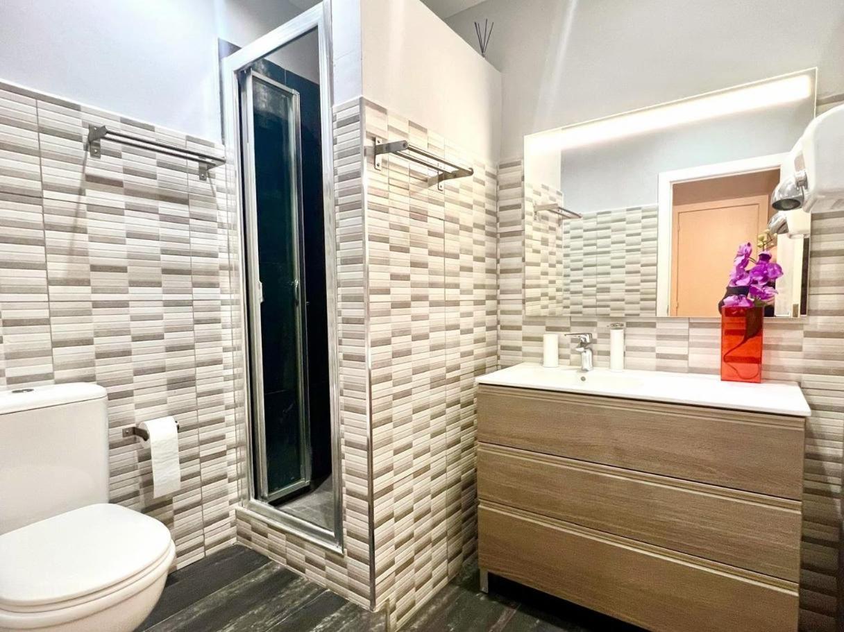 Luxury Central Apartment Barcelona Bagian luar foto
